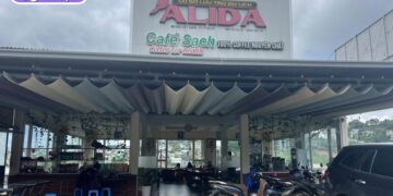 lẩu gà lá é alida