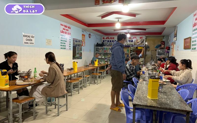 Quán Lẩu gà lá é Thúy Hiếu Đà Lạt gà mềm nước ngọt thanh 6 lẩu gà lá é thúy hiếu