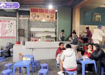 bánh căn cô chín