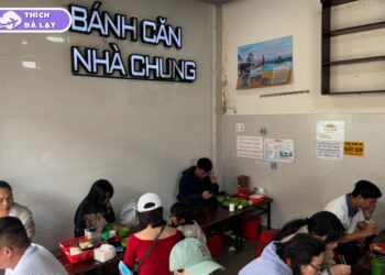 bánh căn nhà chung