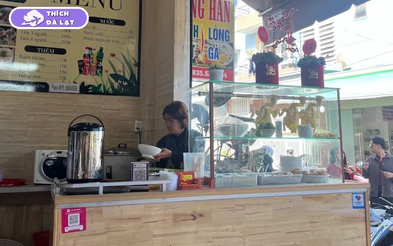 Quán Bánh ướt lòng gà Song Hân bánh mềm lòng tươi nước mắm đậm 11 bánh ướt lòng gà song hân