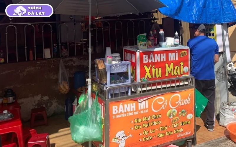 Quán Bánh mì xíu mại 21 điểm ăn sáng quen thuộc của dân Đà Lạt 6 bánh mì xíu mại 21