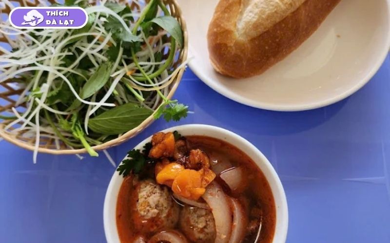 Quán Bánh mì xíu mại Như Ý Đà Lạt đậm đà vị truyền thống 9 bánh mì xíu mại như ý đà lạt