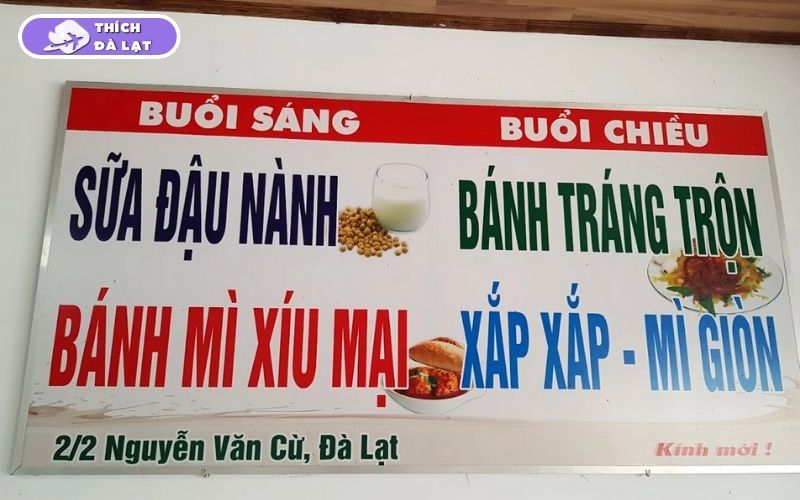 Quán Bánh mì xíu mại Thu Còi nước dùng xíu mại thơm tiêu hành 6 bánh mì xíu mại thu còi