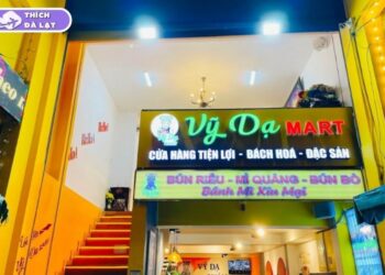 bánh mì xíu mại vỹ dạ quán