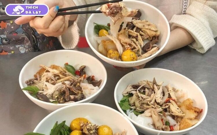 bánh ướt lòng gà đà lạt