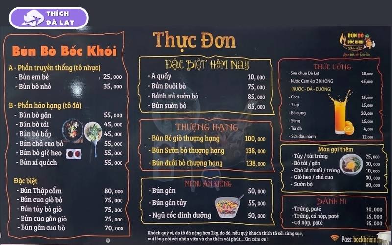 Quán Bún bò Bốc Khói Đoàn Viên tô bún nóng hổi đầy ụ topping 8 bún bò bốc khói đoàn viên