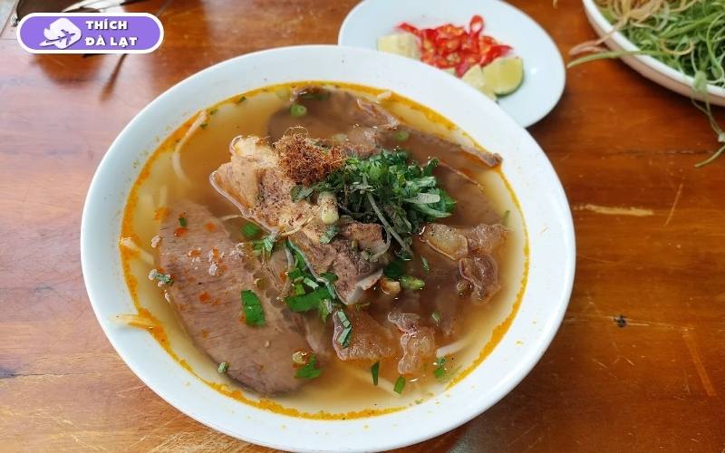 Bún bò Thượng Tứ Đà Lạt hương vị bún bò Huế 10 năm rõ nét 9 bún bò thượng tứ