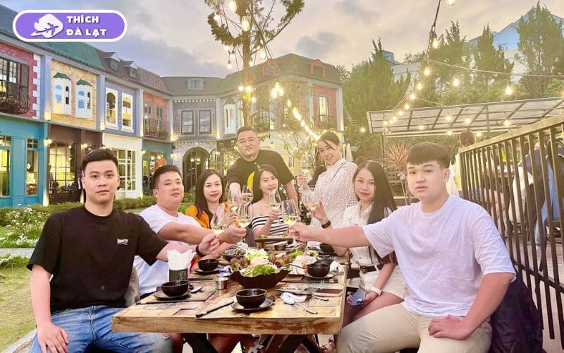 Quán Cá tầm Xe Lửa Đà Lạt lẩu cá tươi phục vụ bằng xe lửa mini 25 cá tầm xe lửa đà lạt