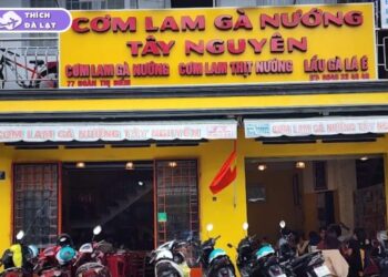 cơm lam gà nướng tây nguyên