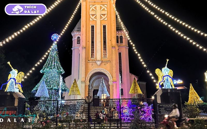 Top 10 địa điểm đi chơi Noel ở Đà Lạt nhiều góc đẹp để check-in 12 địa điểm đi chơi noel ở đà lạt