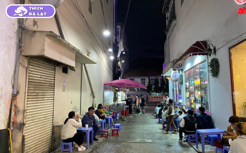 Hạnh sữa Việt Anh quán sữa đậu nành nóng đông khách buổi tối 7 hạnh sữa việt anh