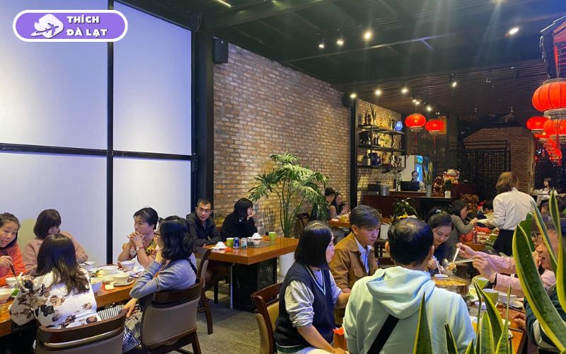 Quán Lẩu cá tầm Hoàng Gia cá tầm tươi 6 món trứ danh Đà Lạt 42 lẩu cá tầm hoàng gia