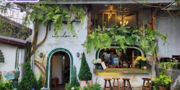 tiệm cá tầm & thịt rừng nhà nắng