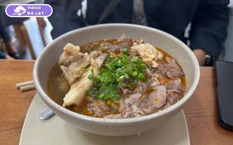 bún bò anh anh đà lạt