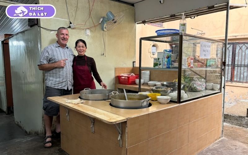 Quán bún bò Hà Đà Lạt quán bún bò lâu năm của dân địa phương 8 bún bò hà đà lạt