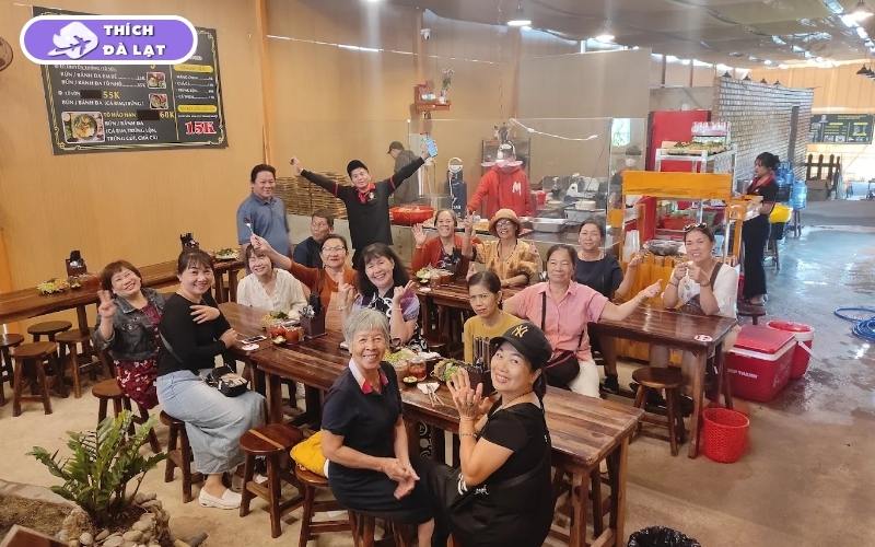 Quán Bún bò thố đá Cát Mộc Trân sườn bò to nước lèo đậm đà 7 bún bò thố đá cát mộc trân