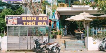 bún bò thố đá hoa dó