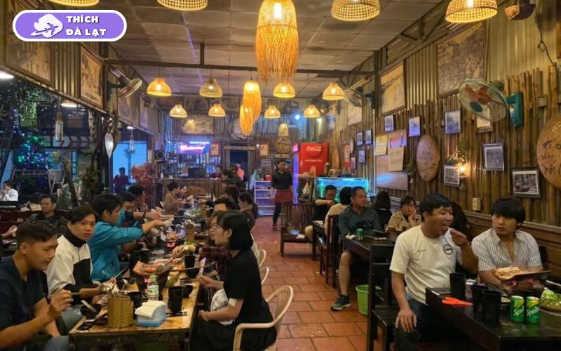 Quán lẩu bò Atiso Đà Lạt được yêu thích nhờ bò hầm mềm, giá rẻ 7 lẩu bò atiso đà lạt