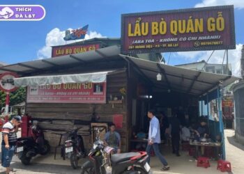 lẩu bò ba toa quán gỗ