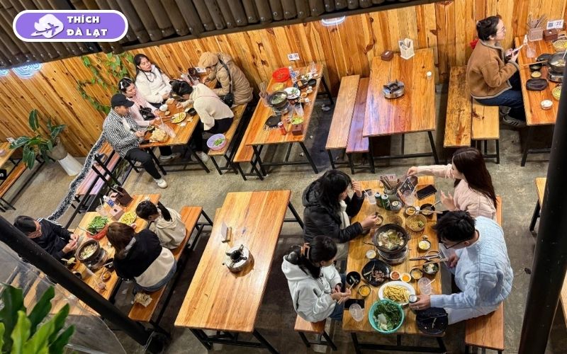 Quán lẩu bò nồi đất Đà Lạt The Lab giữ nhiệt lâu ăn rất đã 11 lẩu bò nồi đất đà lạt