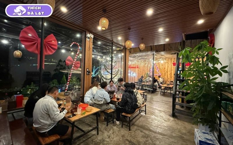 Quán lẩu bò nồi đất Đà Lạt The Lab giữ nhiệt lâu ăn rất đã 10 lẩu bò nồi đất đà lạt