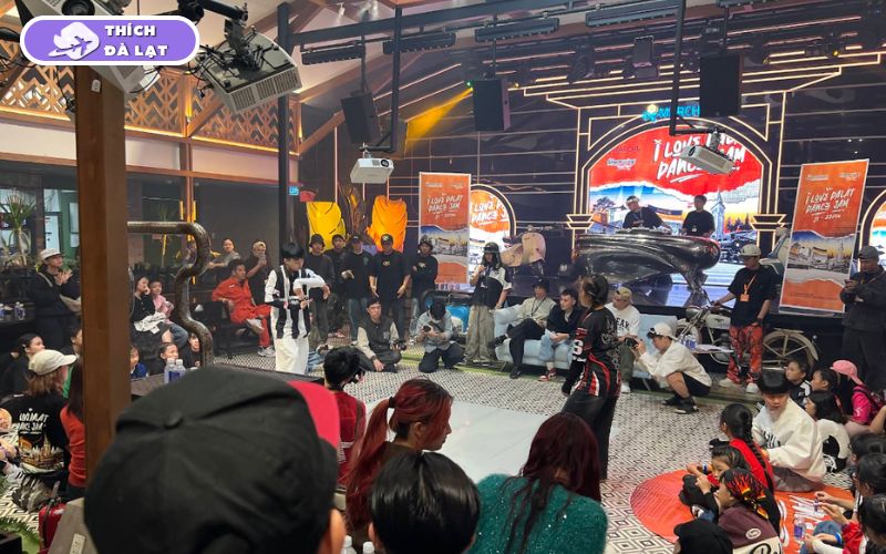 Đánh giá quán nhậu Marché Đà Lạt: Beer Garden giữa chợ đêm 15 marche đà lạt