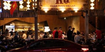 rụ - quán rượu đà lạt