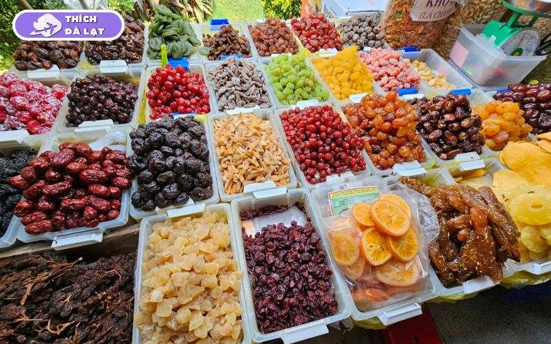 Chợ đêm Đà Lạt ở đâu? Gợi ý đồ ăn ngon và các mặt hàng hấp dẫn 12 chợ đêm đà lạt