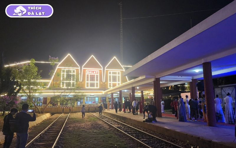 Đà Lạt có ga tàu không? Hướng dẫn tham quan chi tiết nhà ga 11 đà lạt có ga tàu không