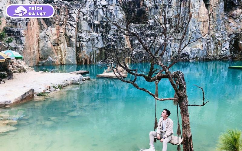 Tuyệt Tình Cốc Đà Lạt thu hút du khách khám phá hồ nước xanh ngọc 8 tuyệt tình cốc đà lạt