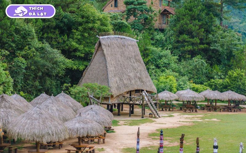 Tuyệt Tình Cốc Đà Lạt thu hút du khách khám phá hồ nước xanh ngọc 13 tuyệt tình cốc đà lạt