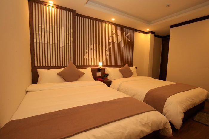 Top Khách Sạn Đường Hồ Tùng Mậu Đà Lạt: Gợi Ý Đáng Giá Cho Chuyến Đi Hoàn Hảo 14 Không gian nội thất đậm chất Nhật Bản tại Khải Ngọc Hotel