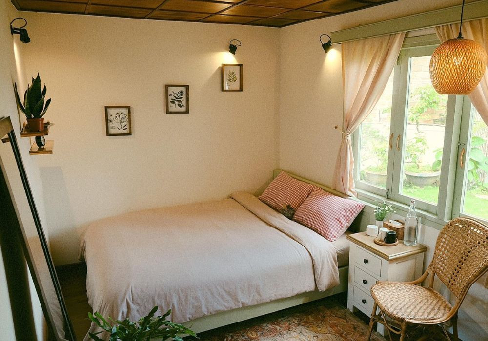 Top Homestay Đà Lạt Giá Rẻ: Lựa Chọn Lý Tưởng Cho Chuyến Đi Ngàn Hoa Thơ Mộng 8 Không gian ấm cúng với tone màu be, xanh dịu dàng là điểm nhấn trong phong cách của TUTU