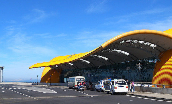 Hướng dẫn di chuyển từ Sân bay Liên Khương đi Đơn Dương: Trọn bộ kinh nghiệm 2024 8 Taxi chờ đón khách tại Sân bay Liên Khương