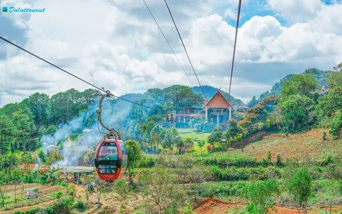Khám phá 9 Khách Sạn Phan Đình Phùng Đà Lạt Đáng Giá Nhất 2026 – Trải Nghiệm Lưu Trú Hoàn Hảo! 7 Cáp treo Đồi Robin lướt qua những ngọn đồi xanh mướt