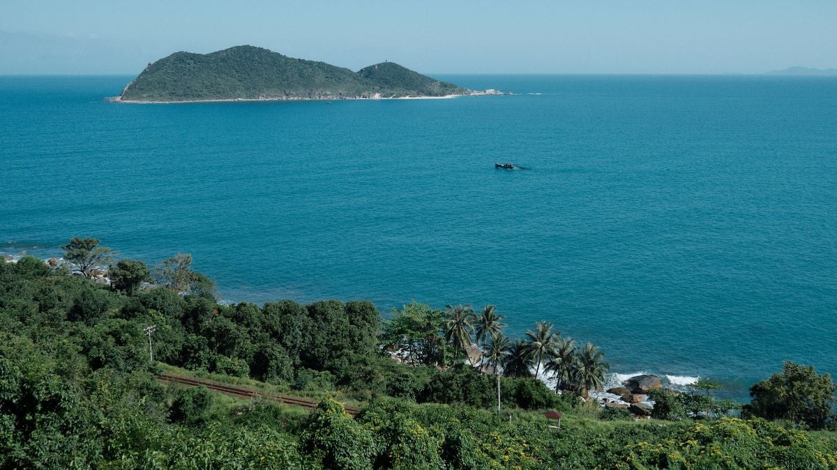 Biển báo giao thông trên cung đường từ Phú Yên lên Đà Lạt